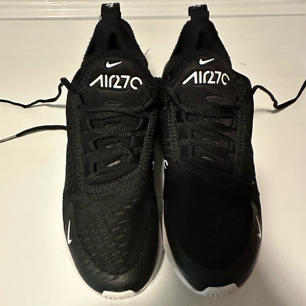 Nike Air Max 270